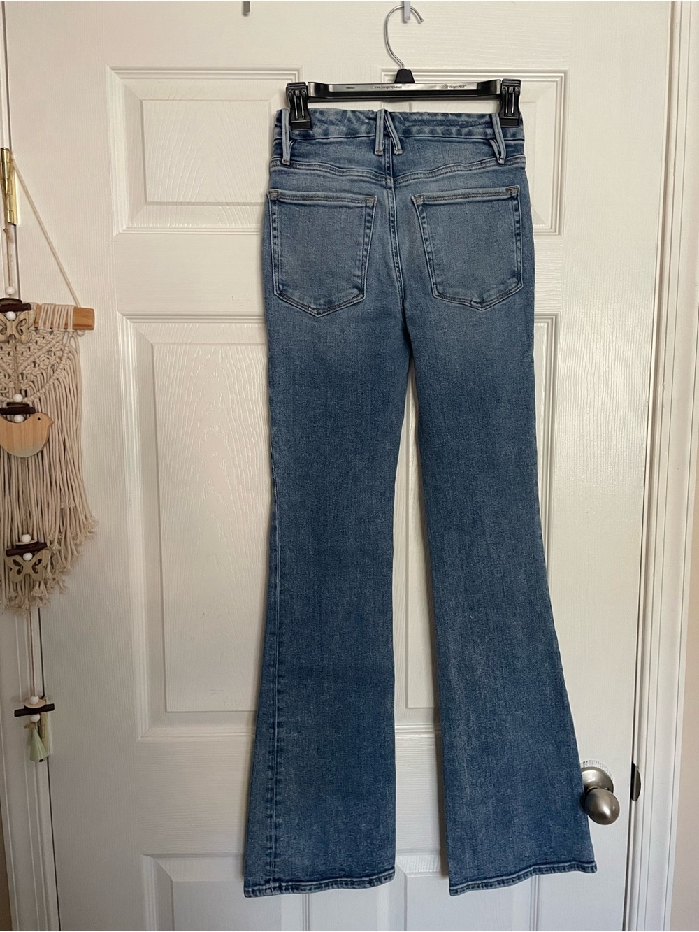 Good American Women’s 0/25 Classic High Waisted Blue Flare Jeans - Picture 6 of 7